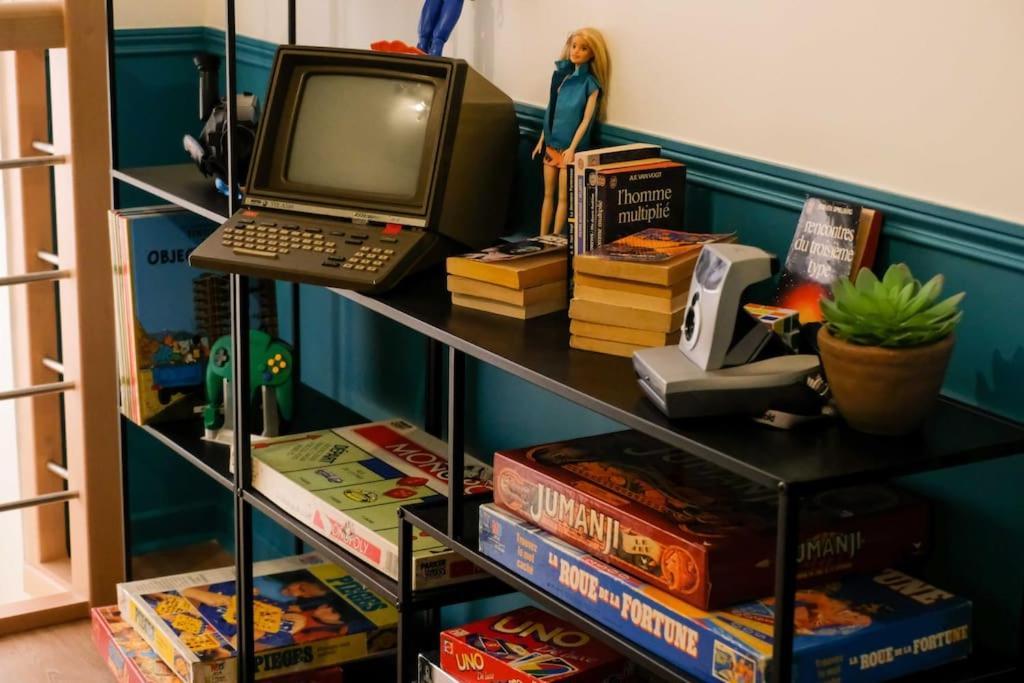 Apartment Nostalgie 90- Emplacement Ideal- Parking Gratuit *
