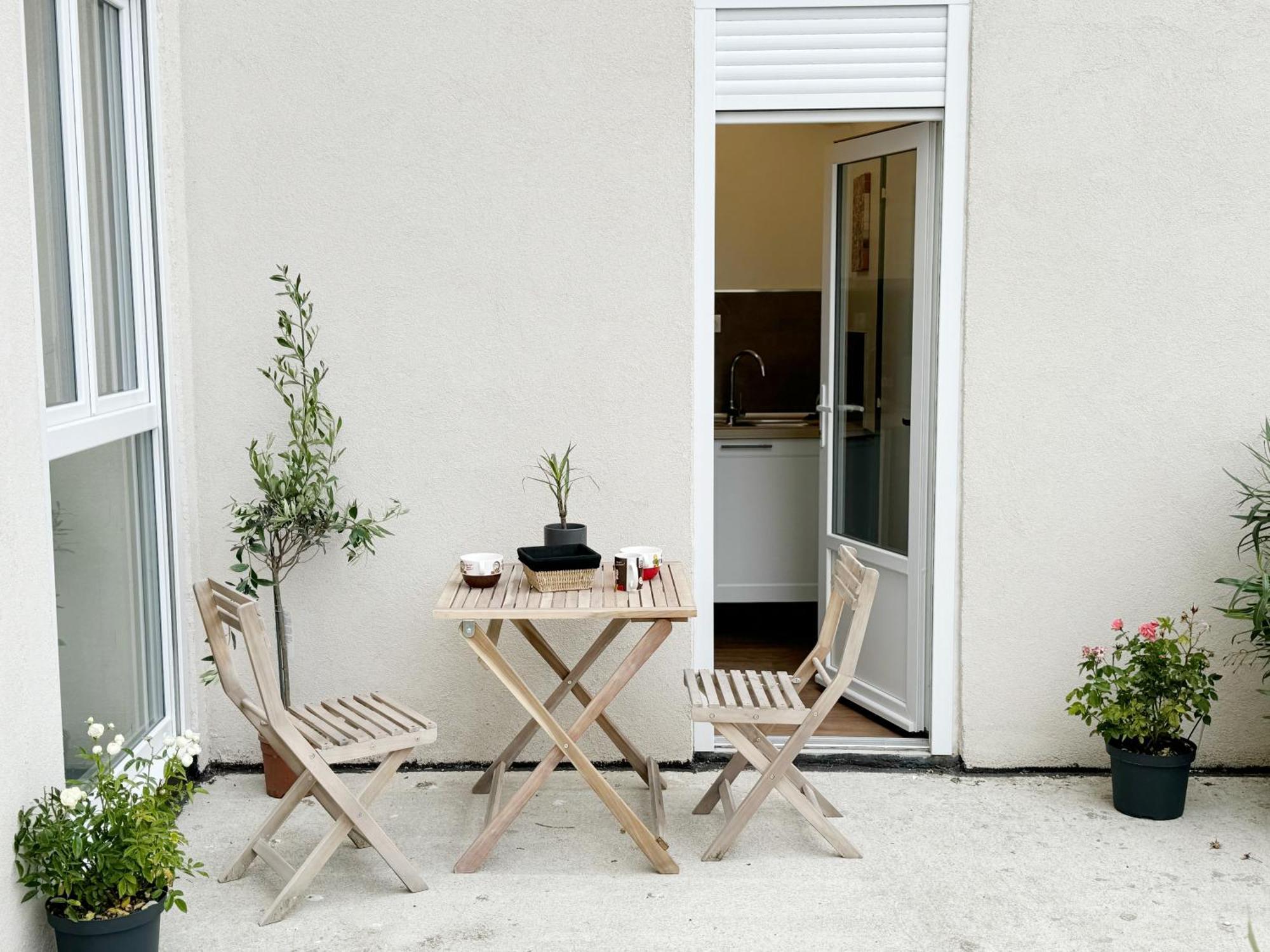 Nostalgie 90- Emplacement Ideal- Parking Gratuit Apartment Boulogne-sur-Mer