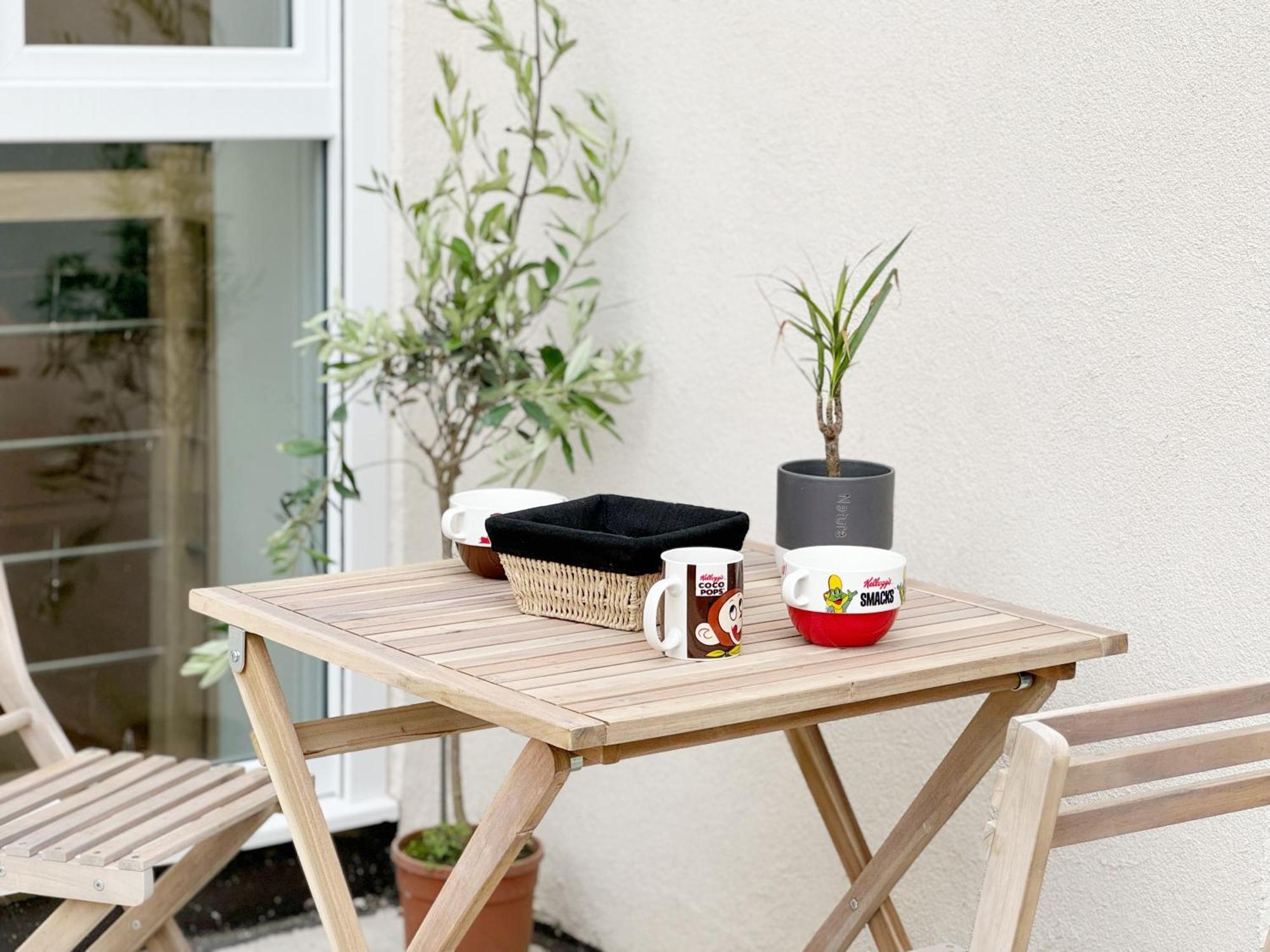 Nostalgie 90- Emplacement Ideal- Parking Gratuit Apartment *